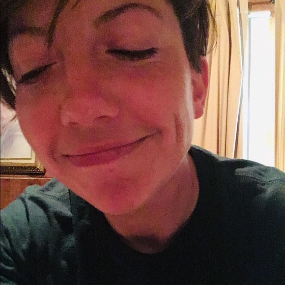 Meet your Posher, Amanda - Picture 1 of 1